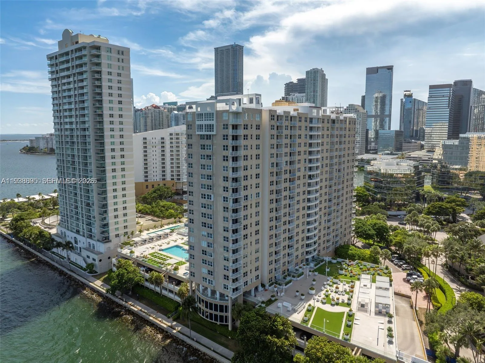 770 Claughton Island Dr # 915, Miami, FL 33131 photo 10