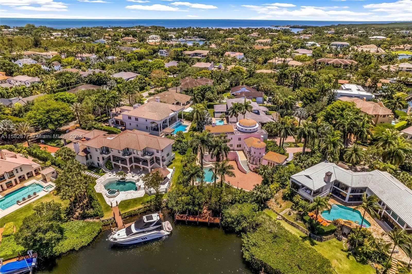 431 Costanera Rd, Coral Gables, FL 33143 photo 2