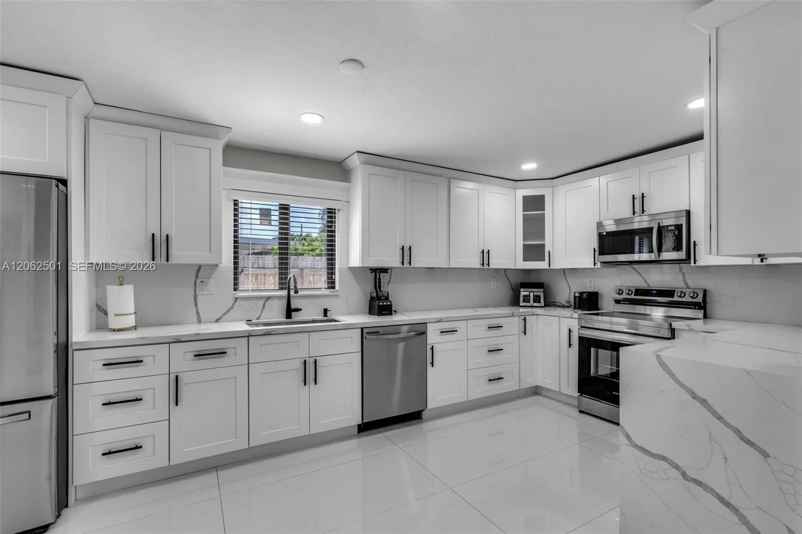 3609 SW 23rd St, Fort Lauderdale, FL 33312 photo 4