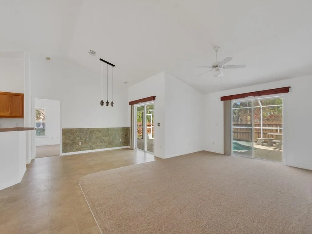 9084 102nd Avenue, Vero Beach, FL 32967 photo 4