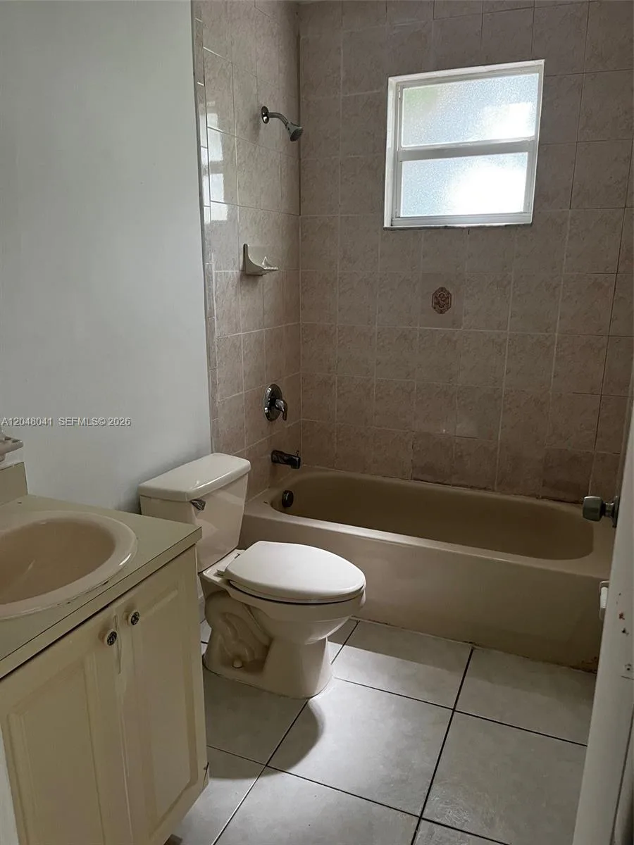 181 NW 47th Ave # 25, Miami, FL 33126 photo 7