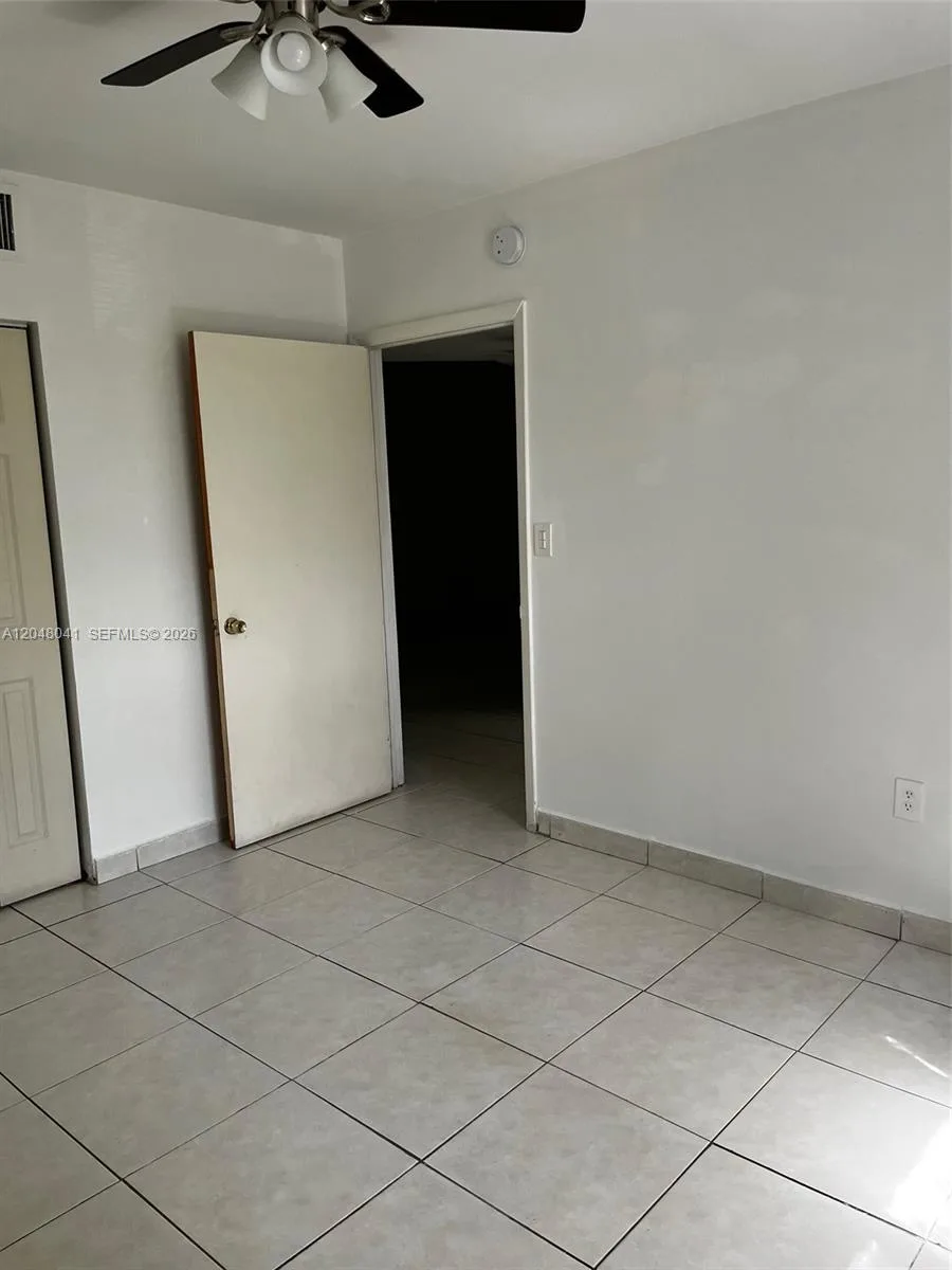 181 NW 47th Ave # 25, Miami, FL 33126 photo 9