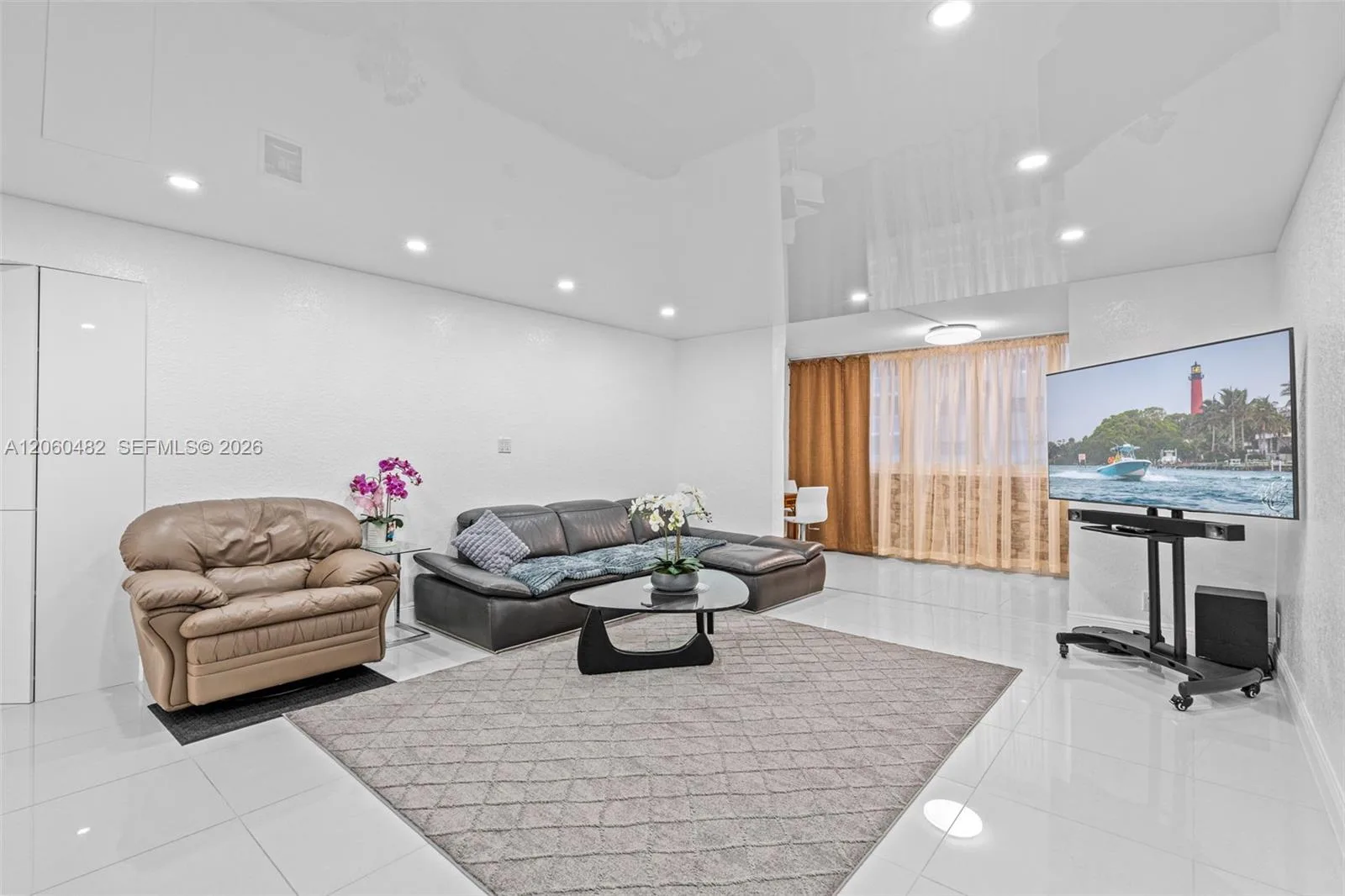 301 NE 14th Ave # 207, Hallandale Beach, FL 33009 photo 10