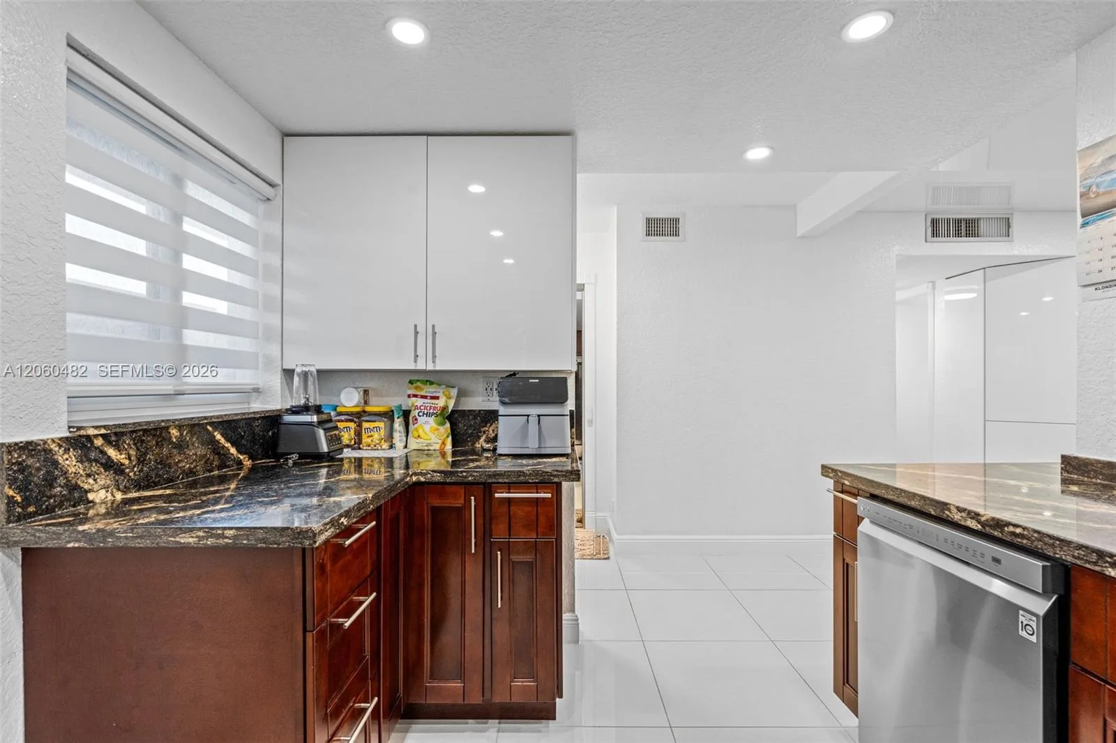 301 NE 14th Ave # 207, Hallandale Beach, FL 33009 photo 11