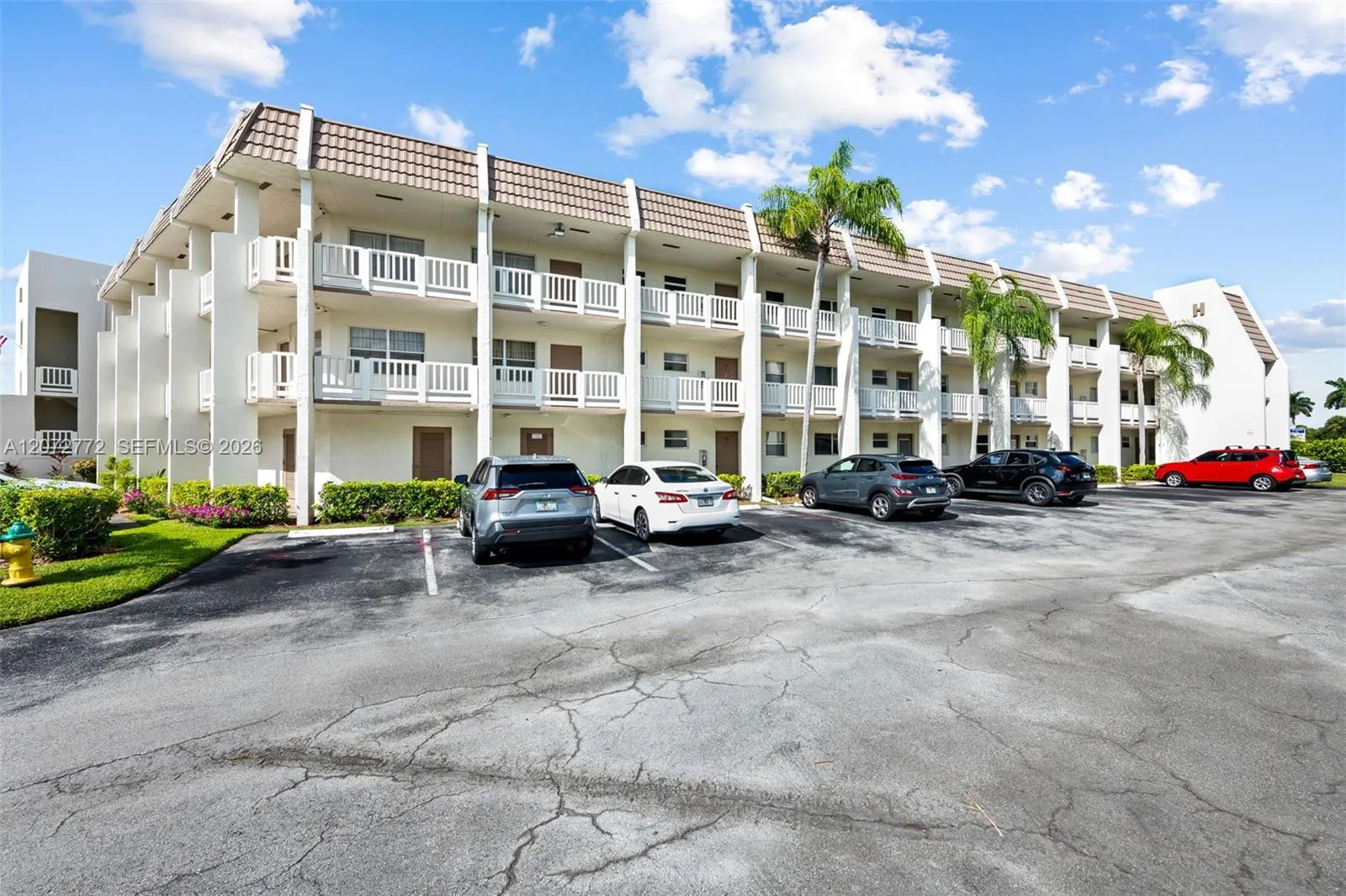 6890 Royal Palm Blvd # 211H, Margate, FL 33063
