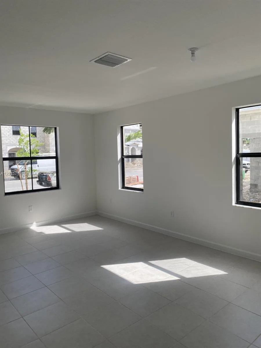 10100 SW 228 Terrace, Miami, FL 33190 photo 8