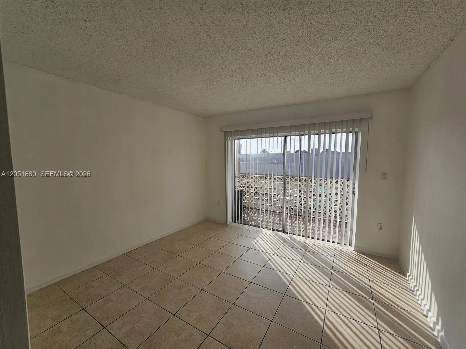 3610 NW 21st St # 206, Lauderdale Lakes, FL 33311 — zdjęcie 3