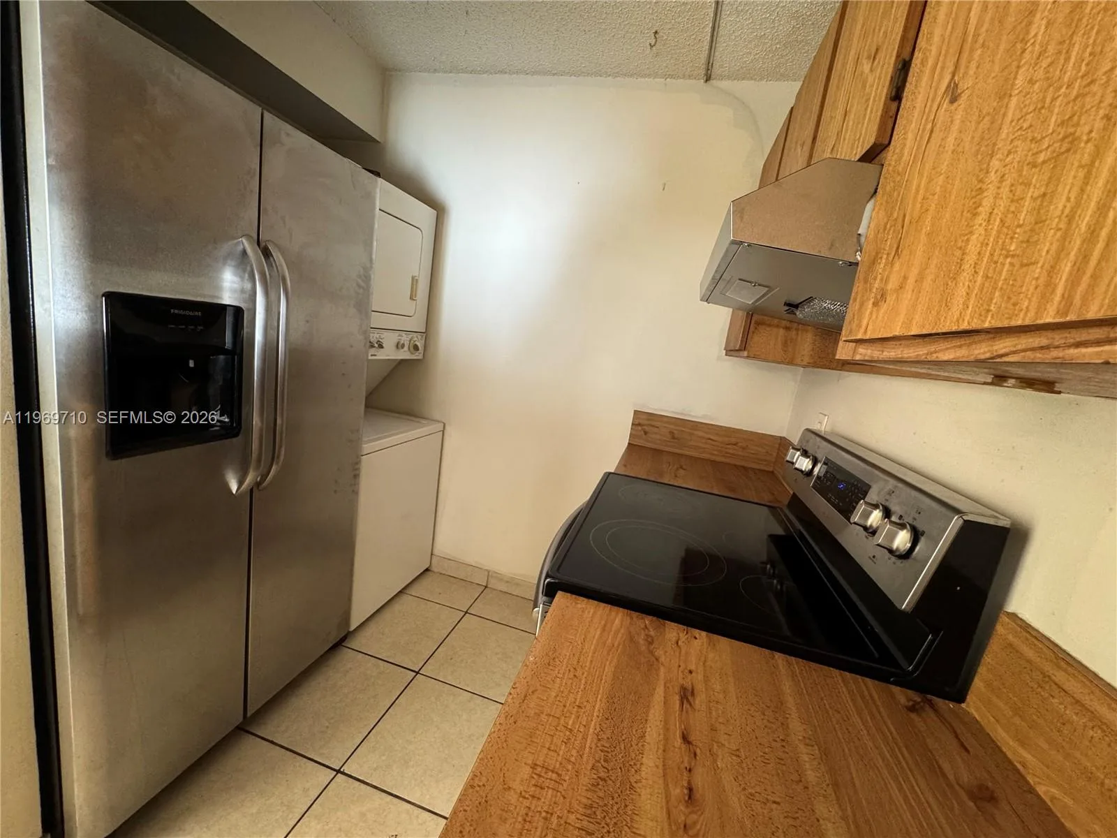 1024 Twin Lakes Dr # 21-F, Coral Springs, FL 33071 photo 2