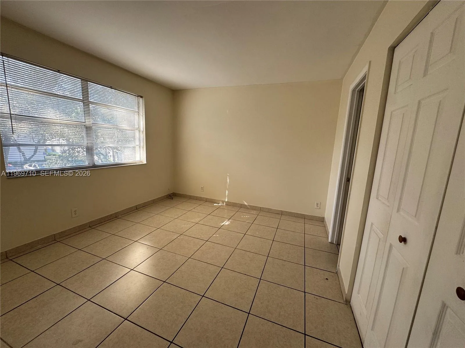 1024 Twin Lakes Dr # 21-F, Coral Springs, FL 33071 photo 6