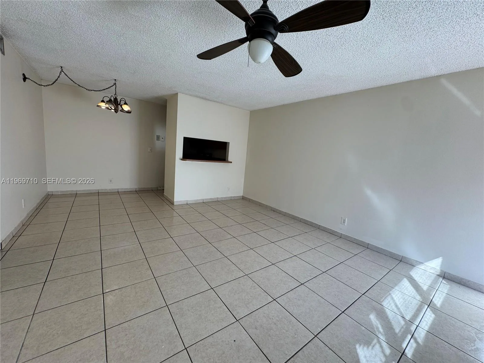 1024 Twin Lakes Dr # 21-F, Coral Springs, FL 33071 photo 9