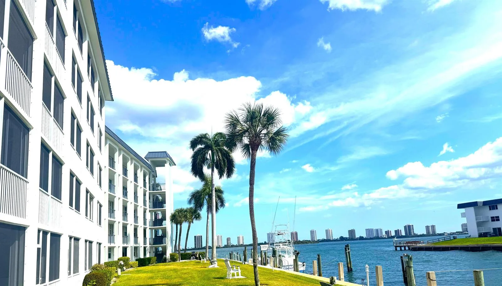 100 PARADISE HARBOUR Boulevard # 212, North Palm Beach, FL 33408