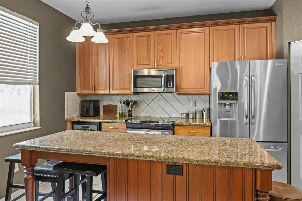8209 SW 173rd Terrace, Palmetto Bay, FL 33157 photo 6