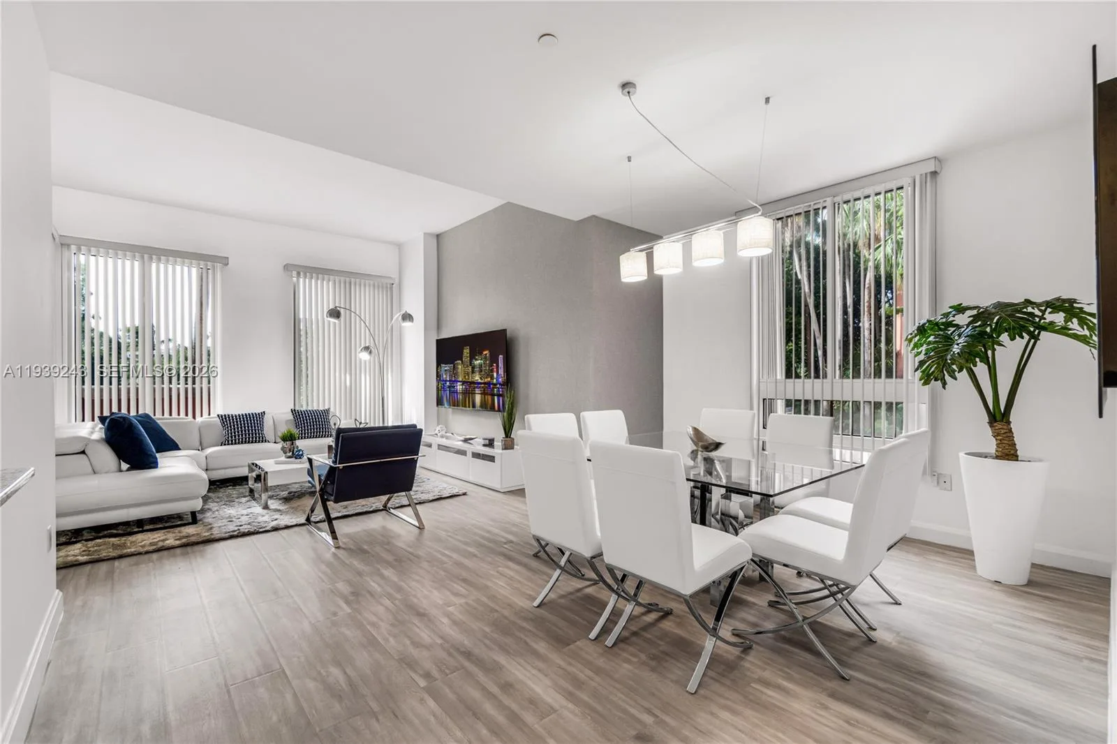 785 Crandon Blvd # 106, Key Biscayne, FL 33149