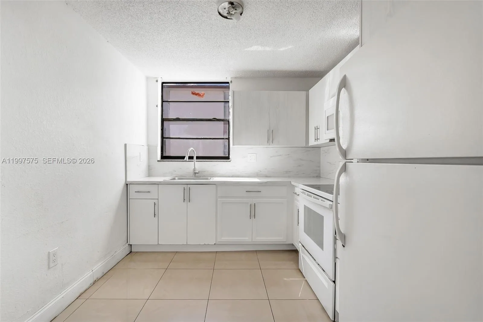 1798 NW 55th Ave # 202, Lauderhill, FL 33313