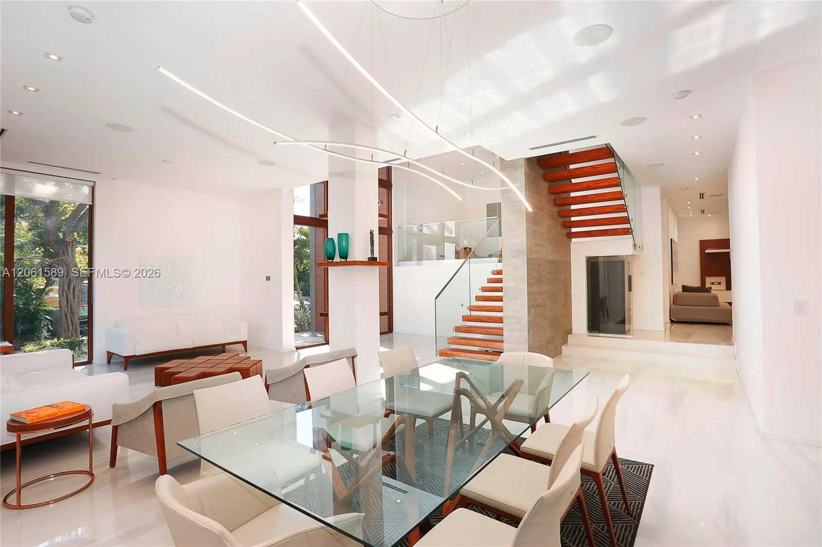 121 Buttonwood Dr, Key Biscayne, FL 33149 photo 4