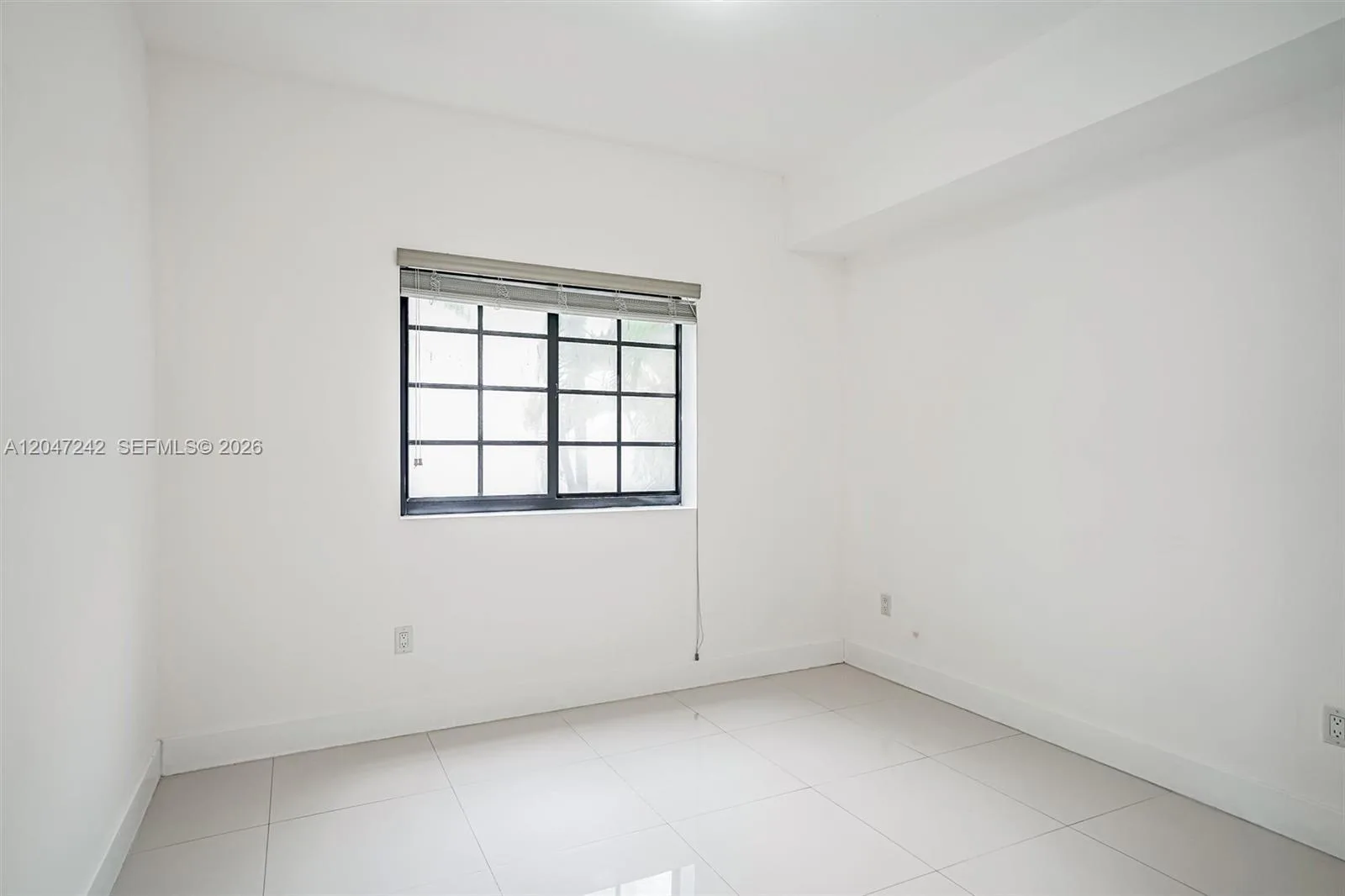 1901 S Le Jeune Rd # 2, Coral Gables, FL 33134 photo 4