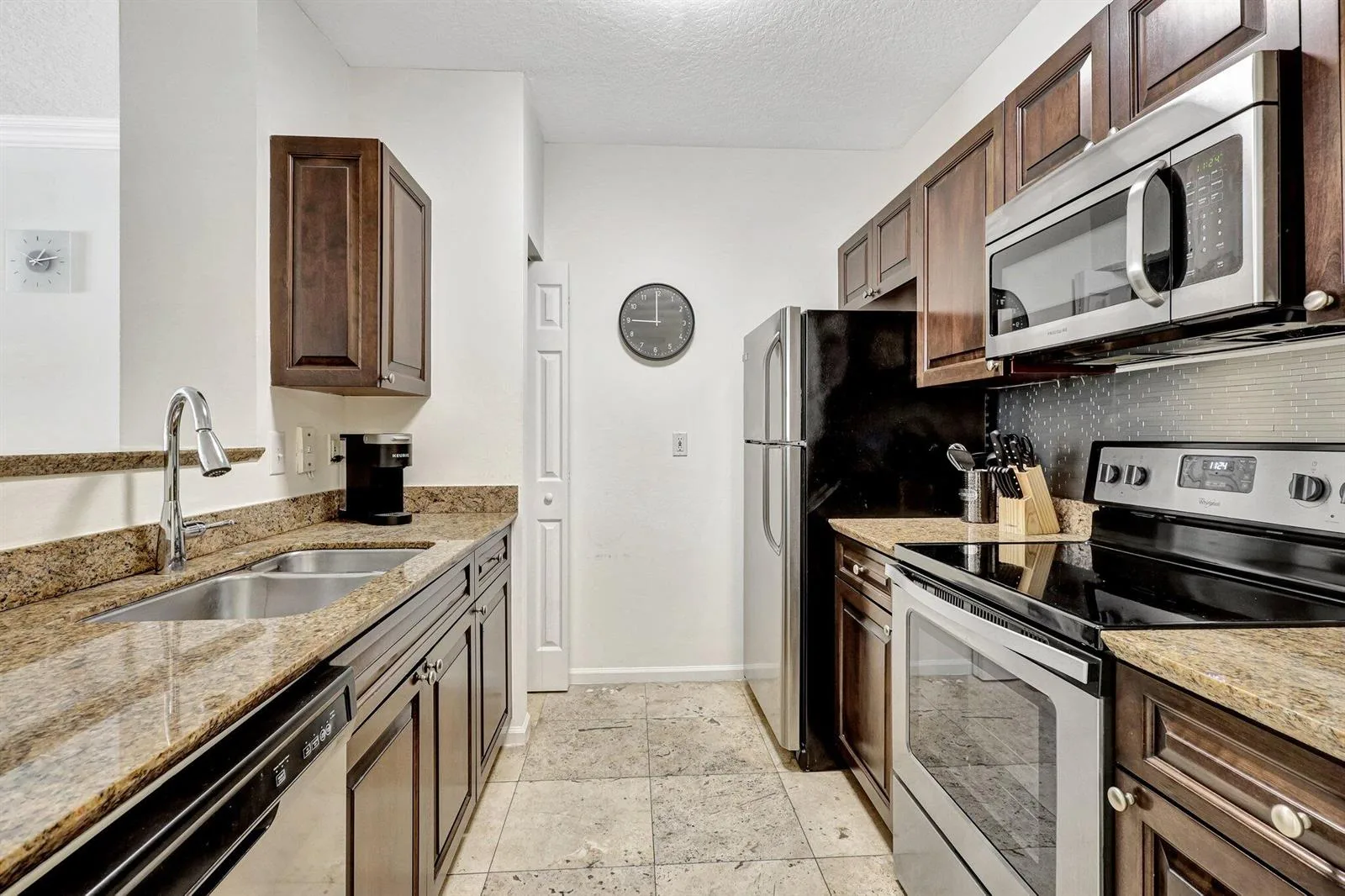 580 S Sapodilla Avenue # 105, West Palm Beach, FL 33401 — zdjęcie 2
