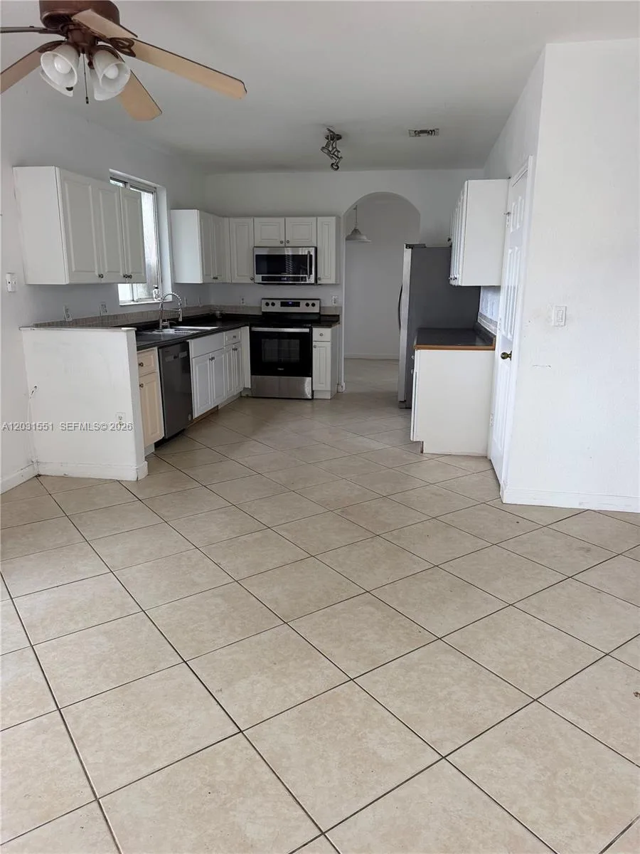 3581 NE 11th Dr # 0, Homestead, FL 33033 photo 6