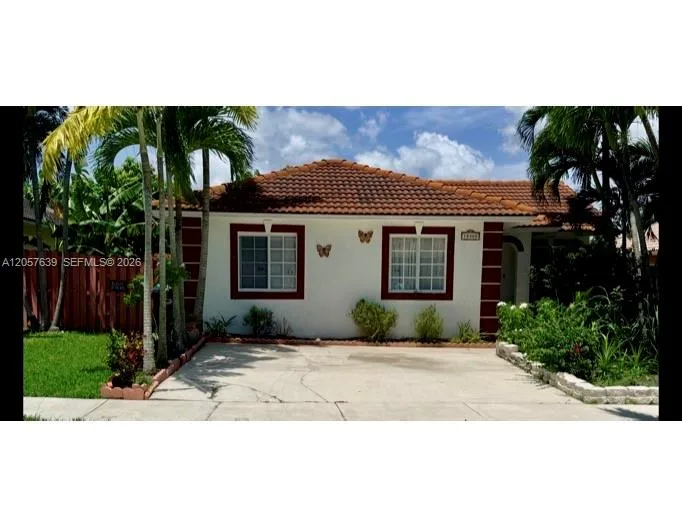 18300 SW 143rd Ct, Miami, FL 33177