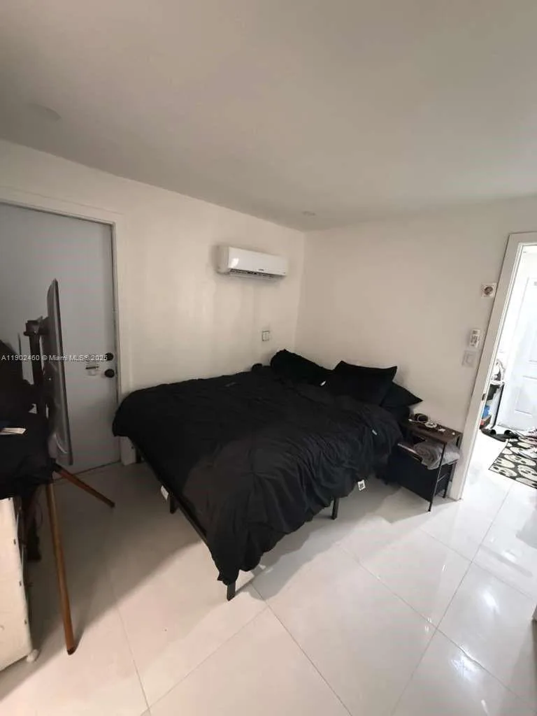 511 NW 133rd St # 4, North Miami, FL 33168 photo 2
