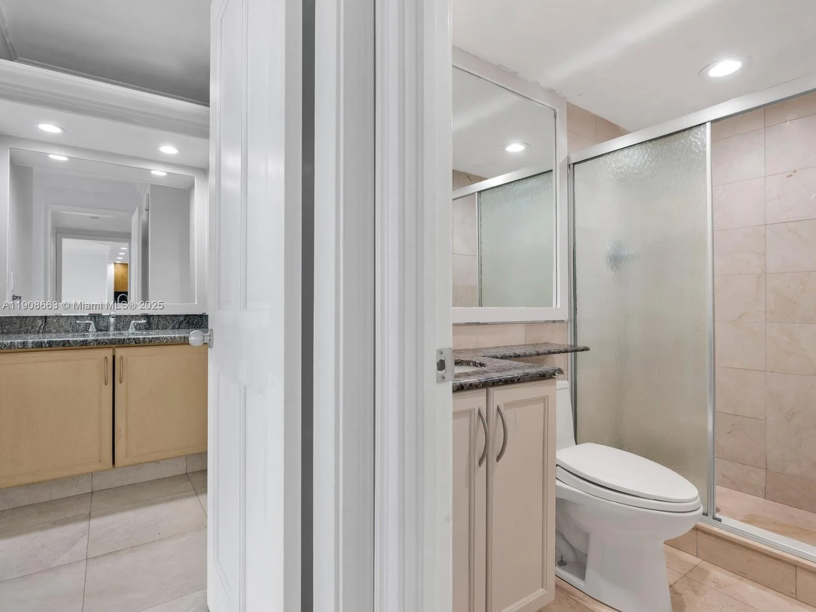 7135 Collins Ave # 523, Miami Beach, FL 33141 photo 2