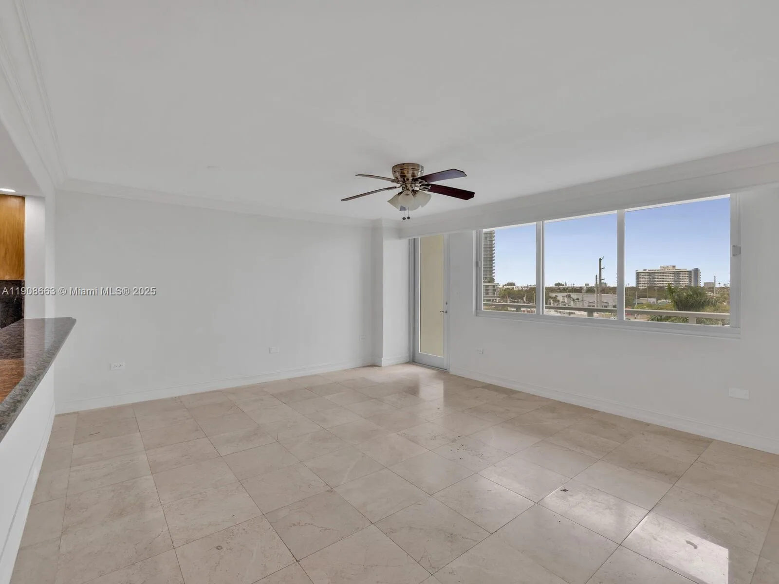 7135 Collins Ave # 523, Miami Beach, FL 33141 photo 8