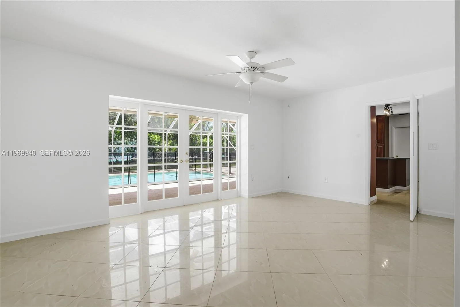 14721 SW 67th Ave, Coral Gables, FL 33158 photo 12