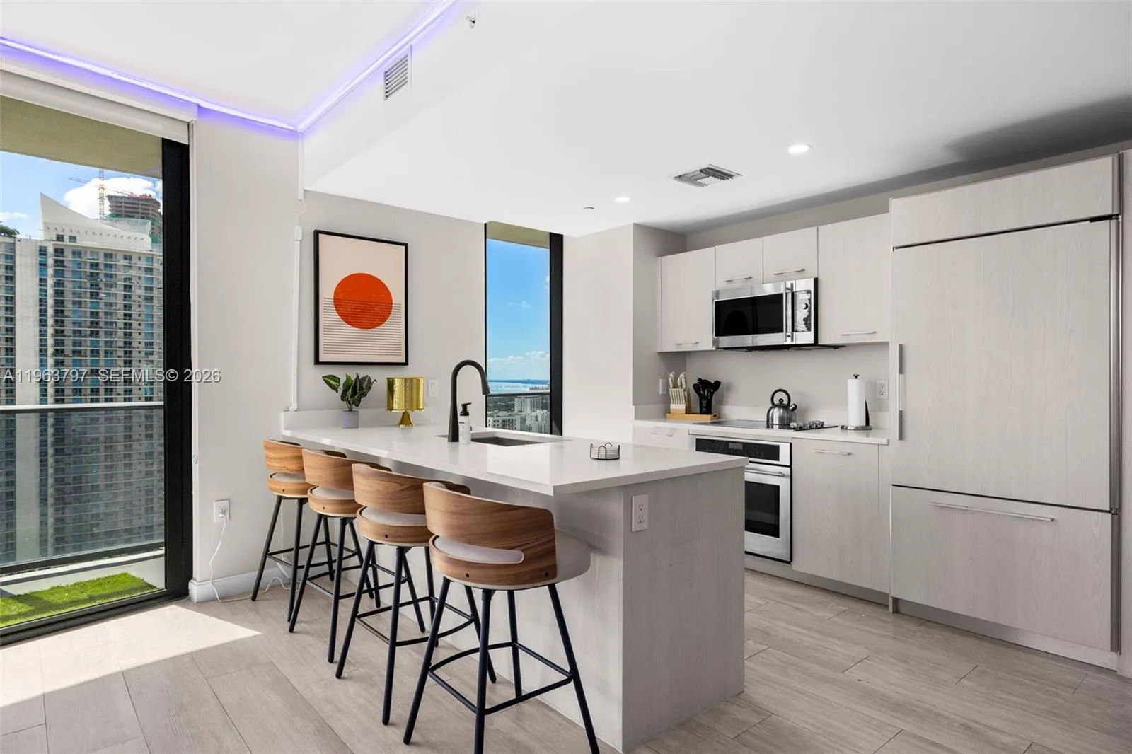 45 SW 9th St # 2803, Miami, FL 33130 photo 11