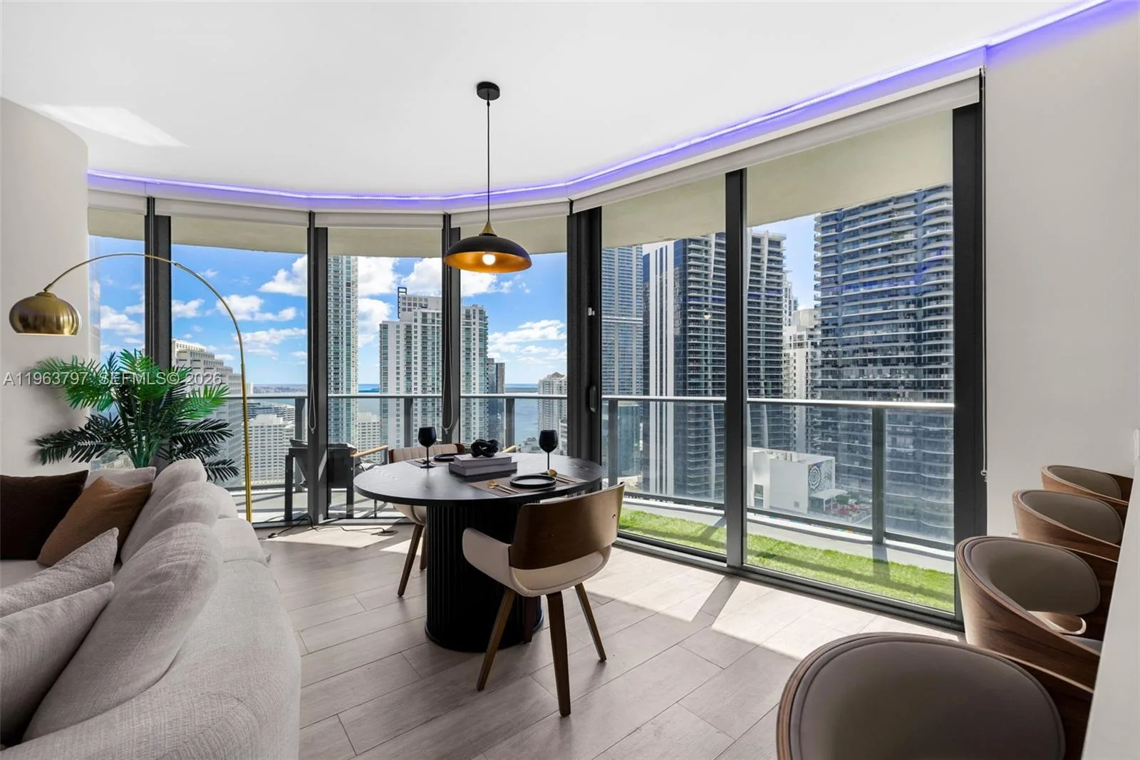 45 SW 9th St # 2803, Miami, FL 33130 photo 13