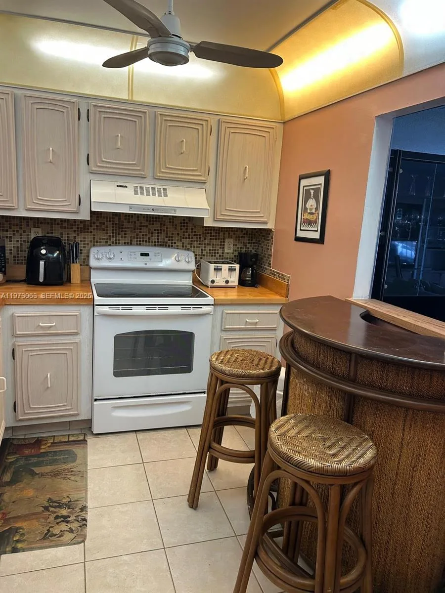 3821 Environ Blvd # 202, Lauderhill, FL 33319 photo 5