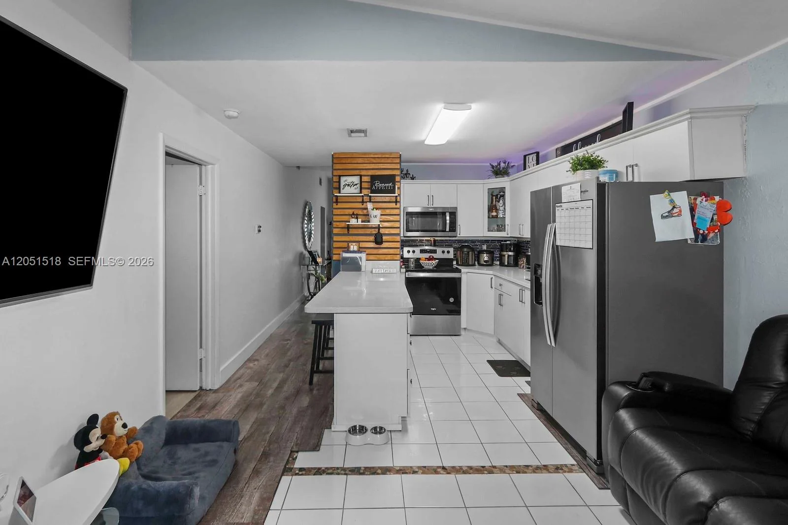 2884 W 75th St, Hialeah, FL 33018 photo 11
