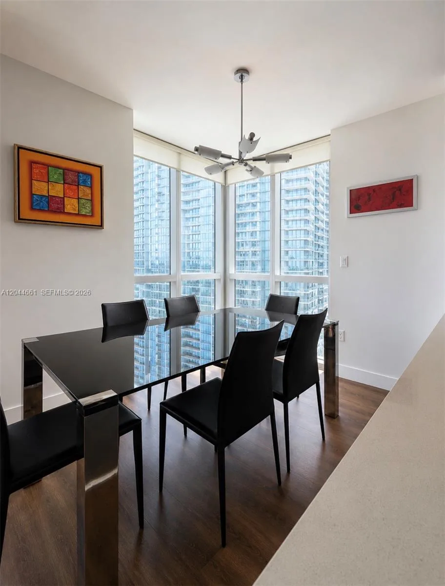 55 SE 6th St # 2802, Miami, FL 33131 photo 4