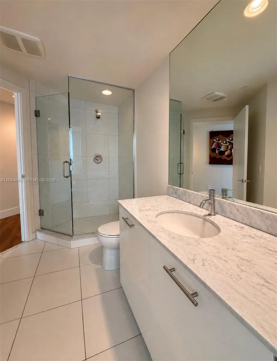 55 SE 6th St # 2802, Miami, FL 33131 photo 7