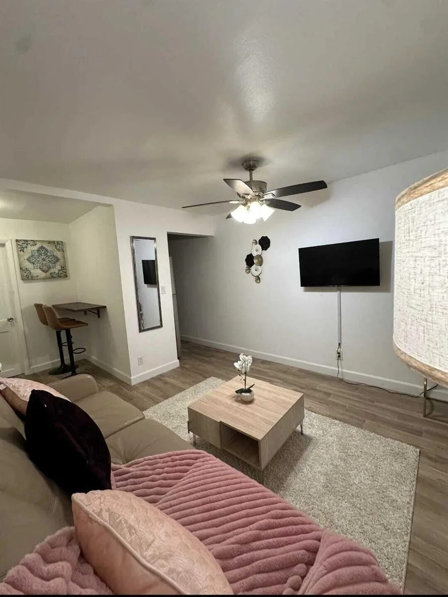 1505 NE 15TH Avenue # 2, Fort Lauderdale, FL 33304