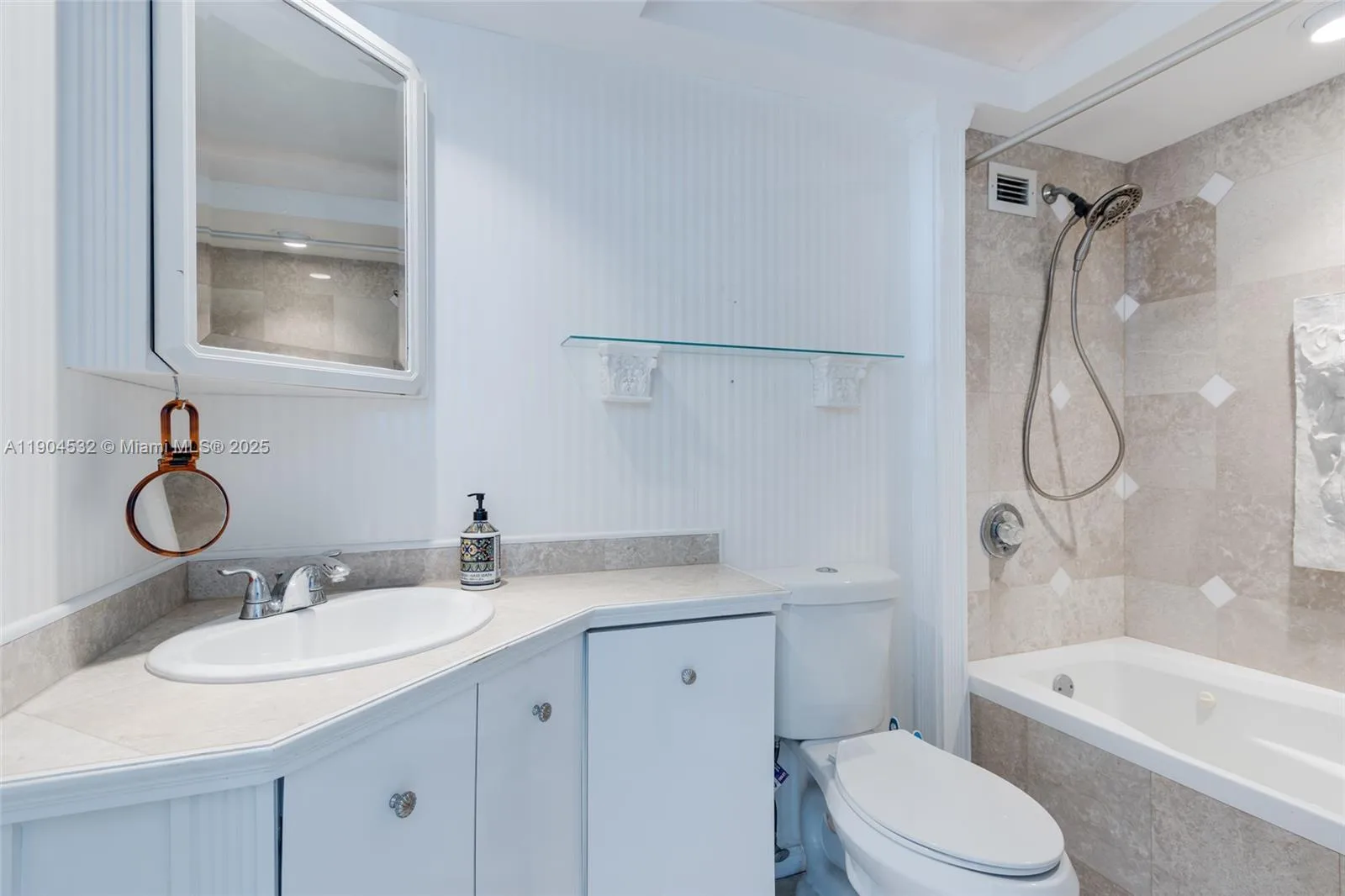 1410 S Ocean Dr # 1702, Hollywood, FL 33019 photo 12