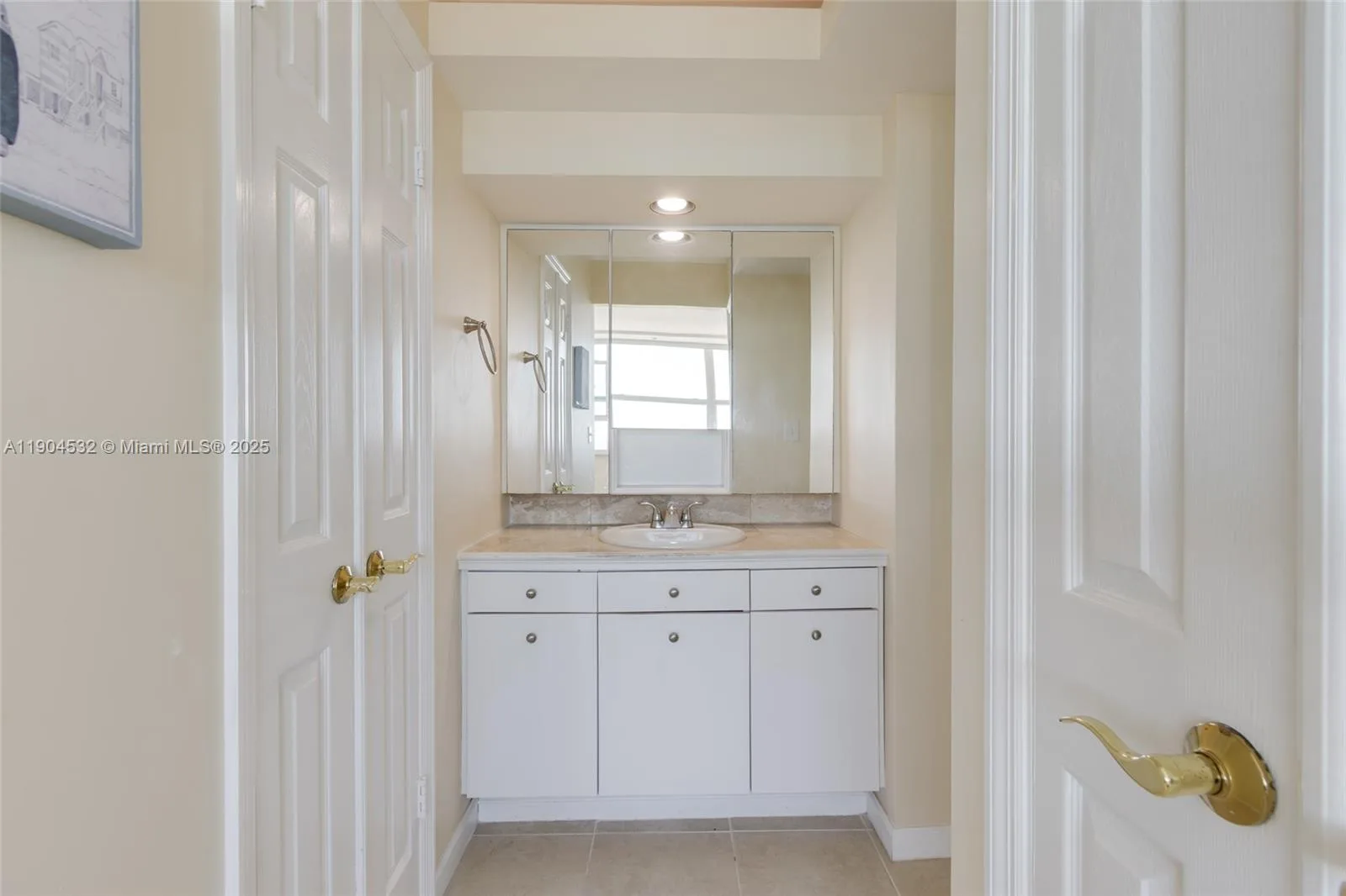 1410 S Ocean Dr # 1702, Hollywood, FL 33019 photo 8