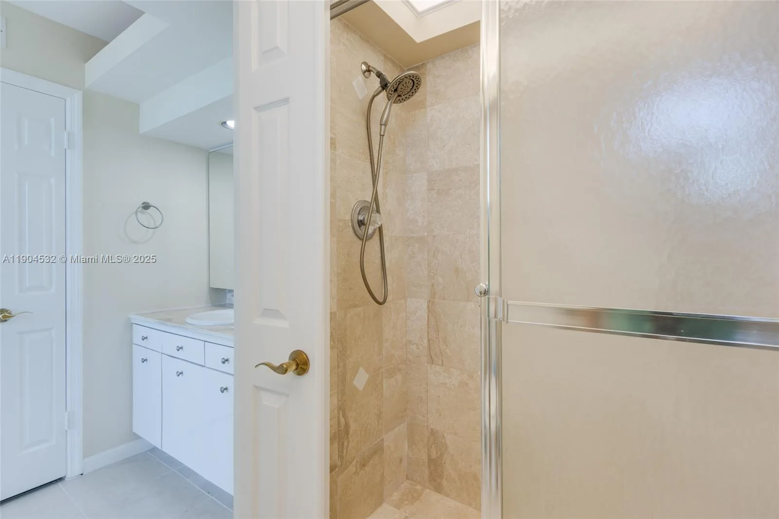 1410 S Ocean Dr # 1702, Hollywood, FL 33019 photo 9