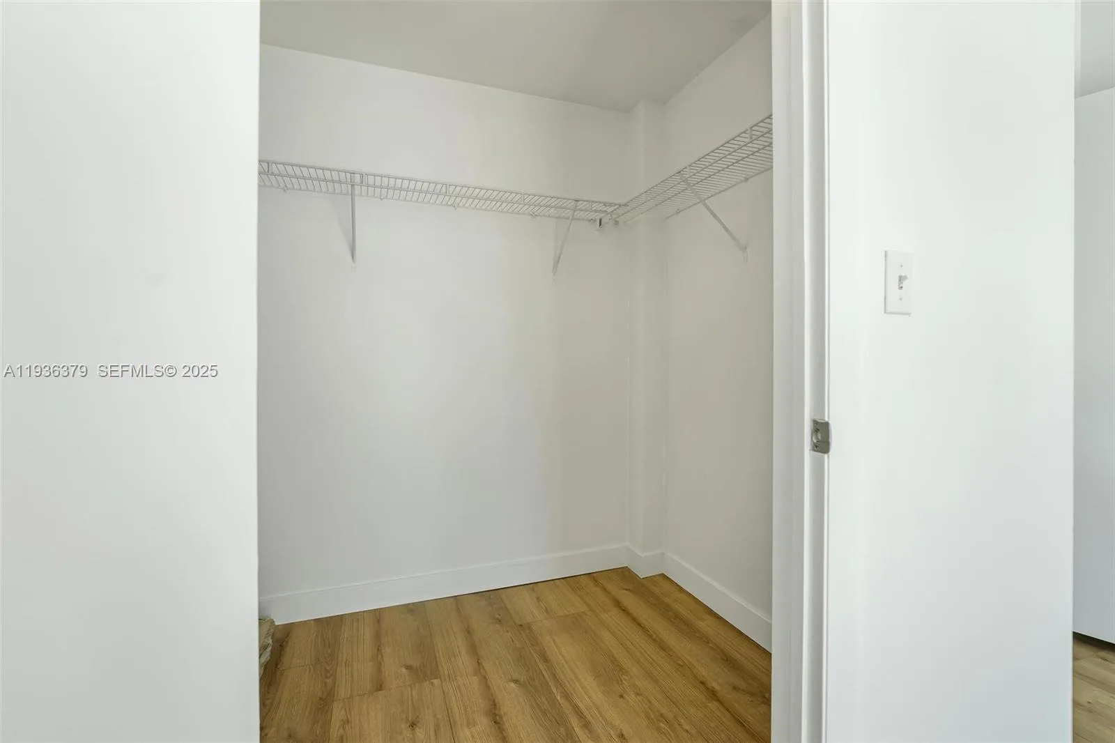 244 Biscayne Blvd # 1505, Miami, FL 33132 photo 7