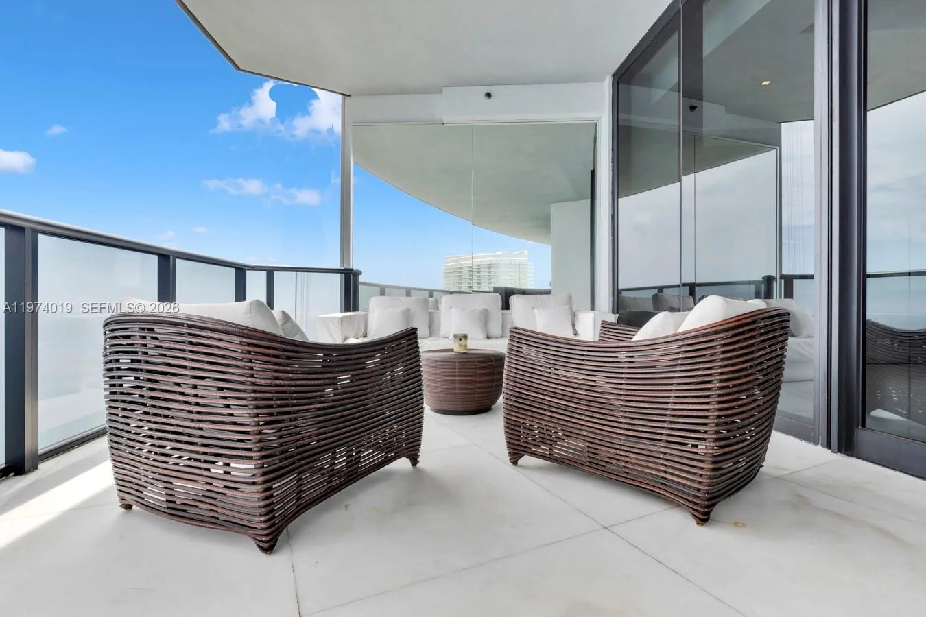 18555 Collins Ave # 4605, Sunny Isles Beach, FL 33160 photo 11
