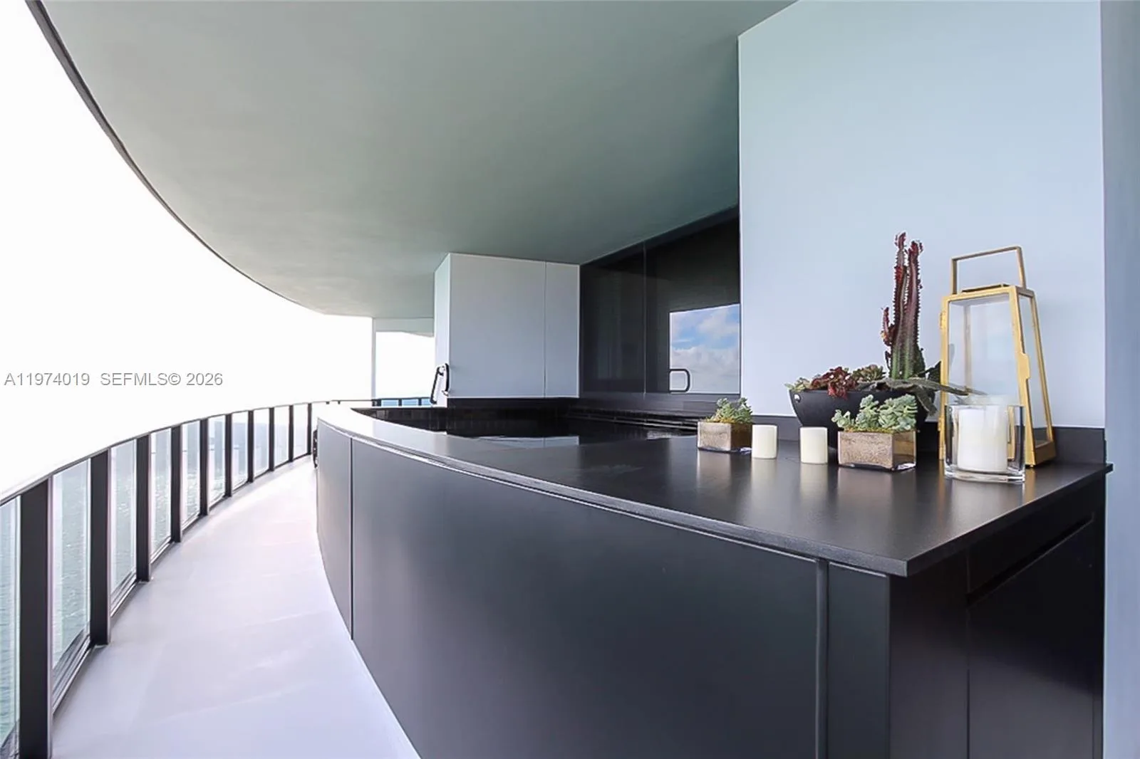 18555 Collins Ave # 4605, Sunny Isles Beach, FL 33160 photo 5