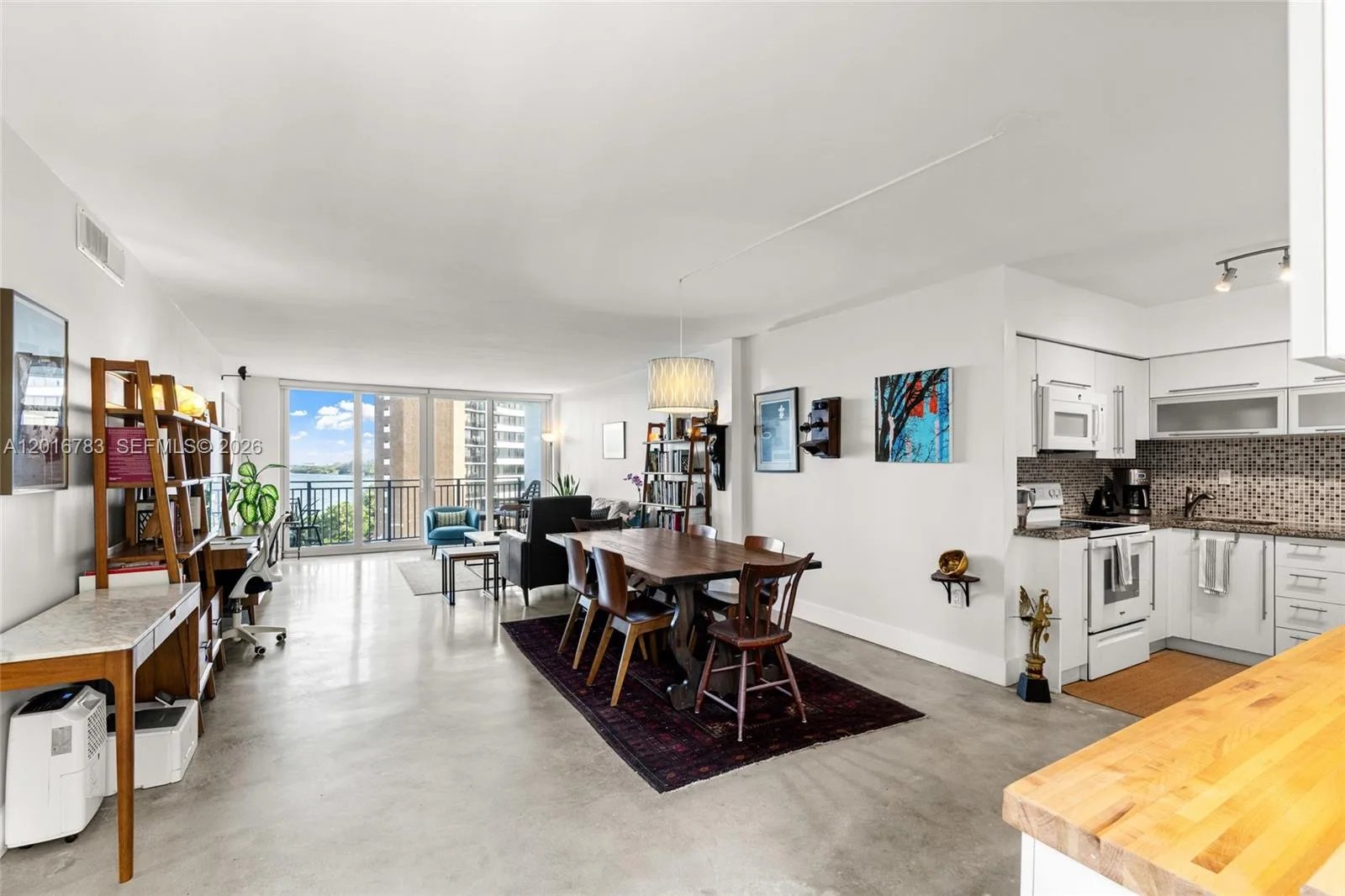770 NE 69th St # 6D, Miami, FL 33138 photo 2