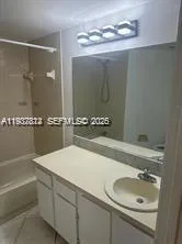 212 Lake Pointe Dr # 210, Oakland Park, FL 33309 photo 7