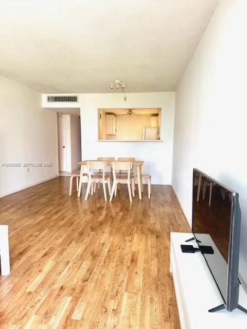 20100 W Country Club Dr # 608, Aventura, FL 33180 photo 6