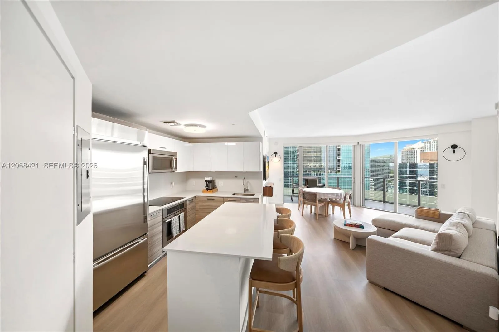 1300 Brickell Bay Dr # 3501, Miami, FL 33131