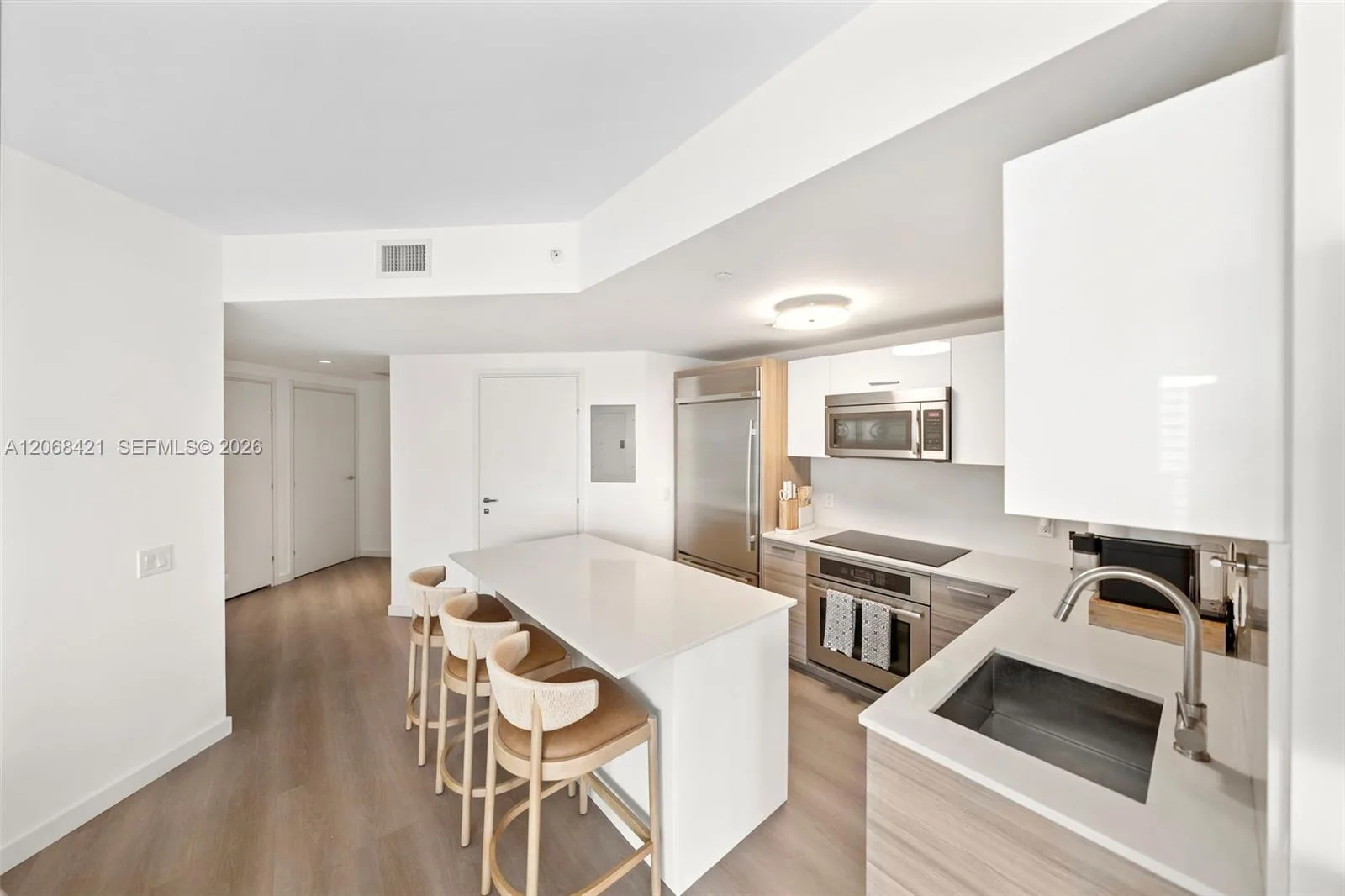 1300 Brickell Bay Dr # 3501, Miami, FL 33131 photo 10