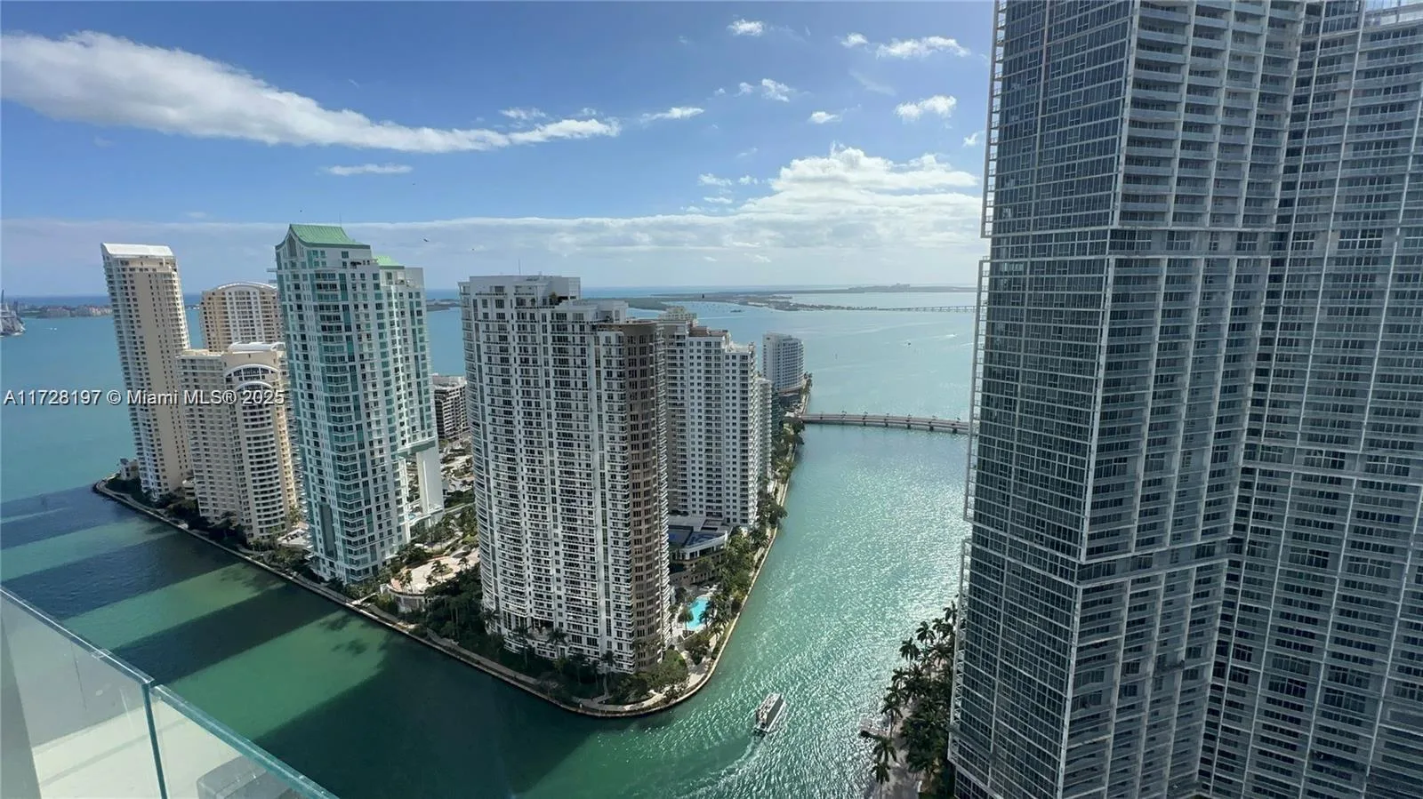 300 Biscayne Blvd Way # 3706, Miami, FL 33131