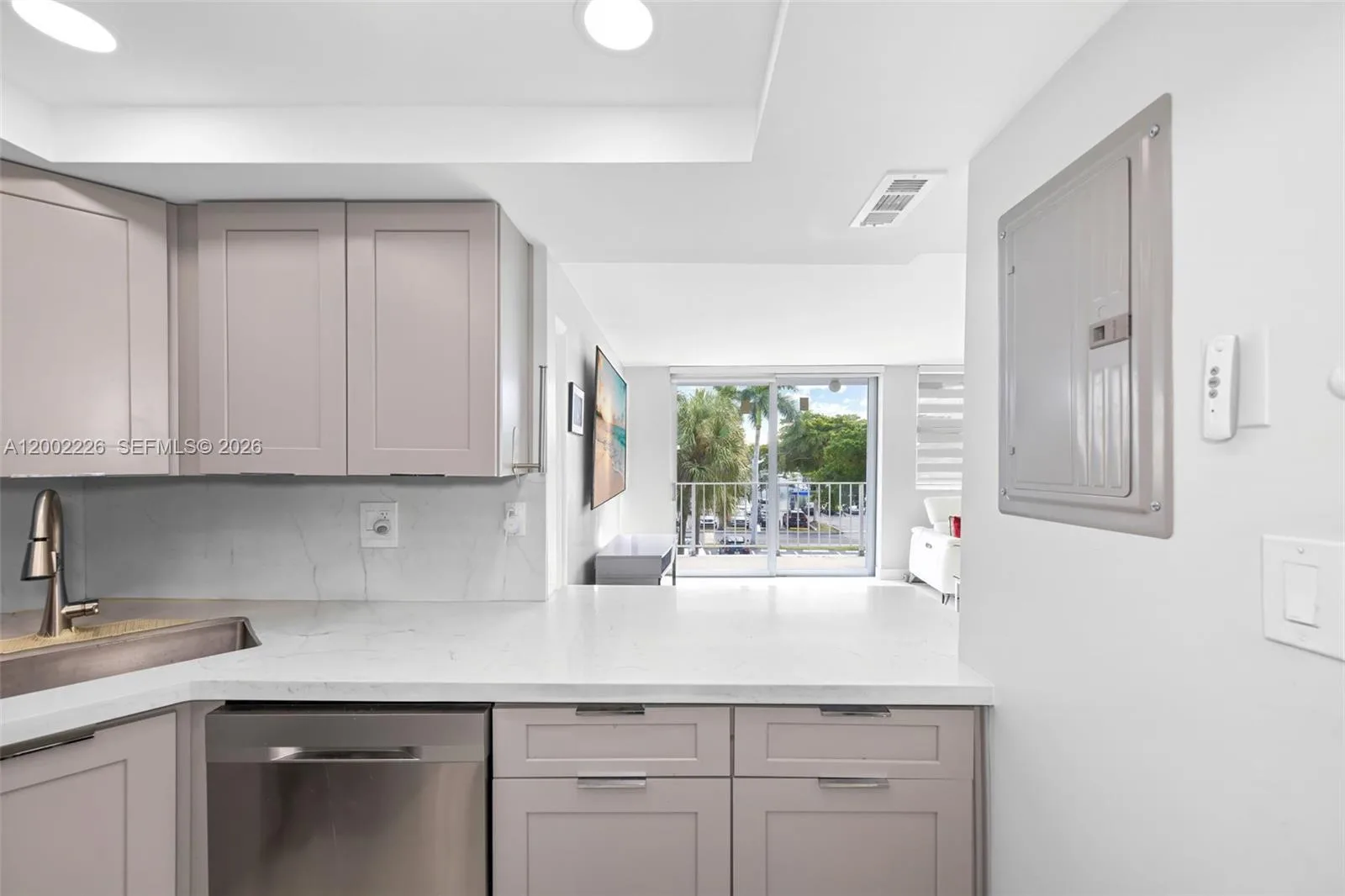 16546 NE 26th Ave # 3J, North Miami Beach, FL 33160 photo 13