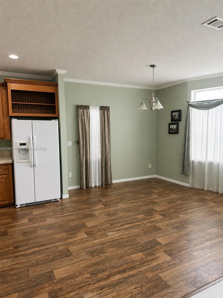 20472 Luettich Ln, Other City - In The State Of Florida, FL 33928 photo 7