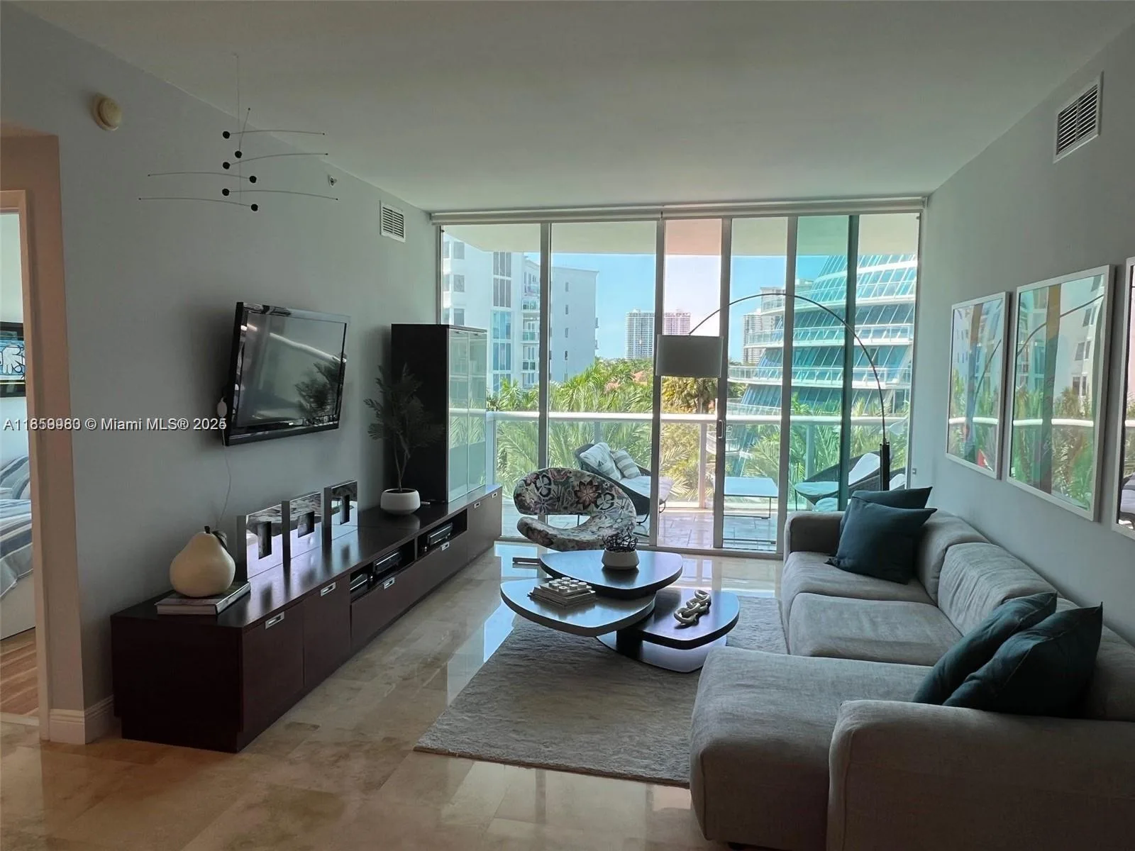 3131 NE 188th St # 1-609, Aventura, FL 33180 photo 13