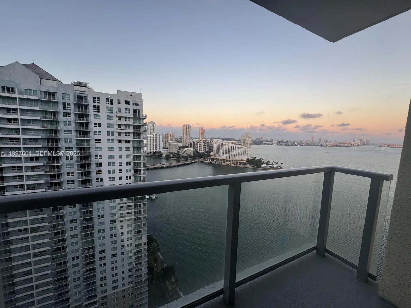 1155 Brickell Bay Dr # 2908, Miami, FL 33131